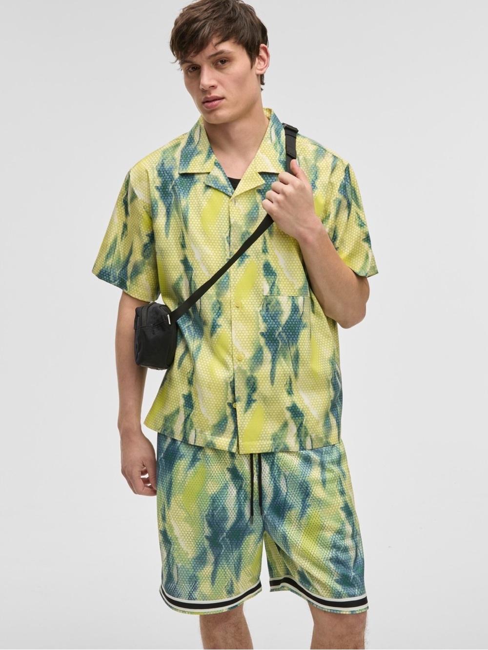 Mode of One Men's Aura Relaxed-Fit Printed NWT